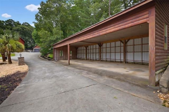 4095 E Highway 166, Carrollton, GA 30116