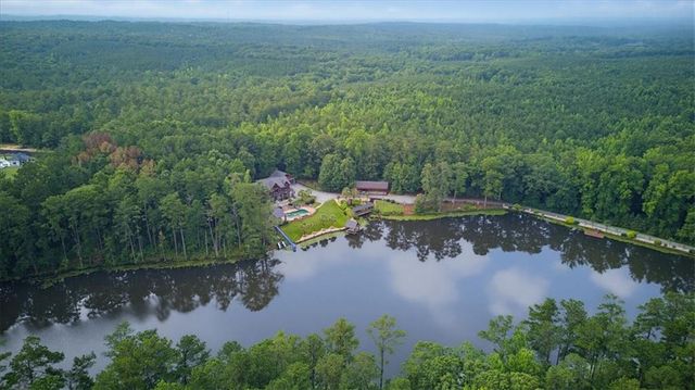 4095 E Highway 166, Carrollton, GA 30116