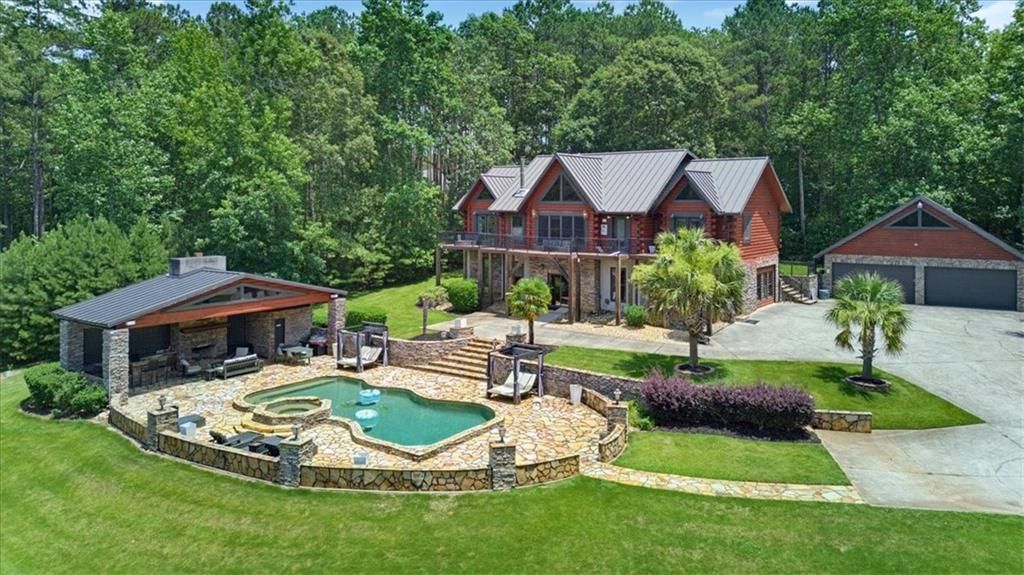 4095 E Highway 166, Carrollton, GA 30116