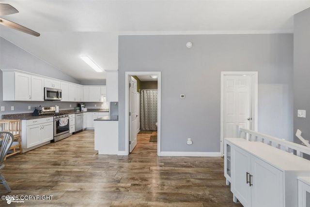 6945 S Hallie Drive, Wasilla, AK 99623