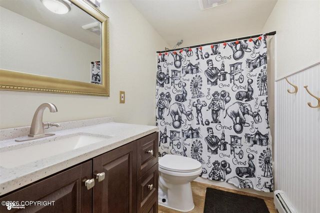 6945 S Hallie Drive, Wasilla, AK 99623