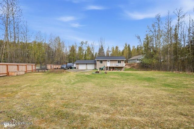 6945 S Hallie Drive, Wasilla, AK 99623