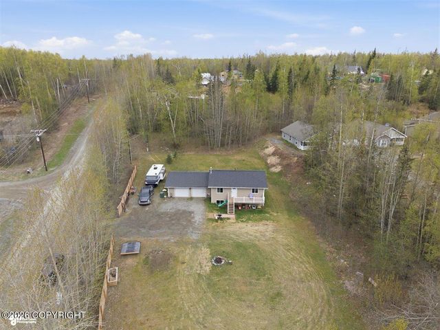 6945 S Hallie Drive, Wasilla, AK 99623