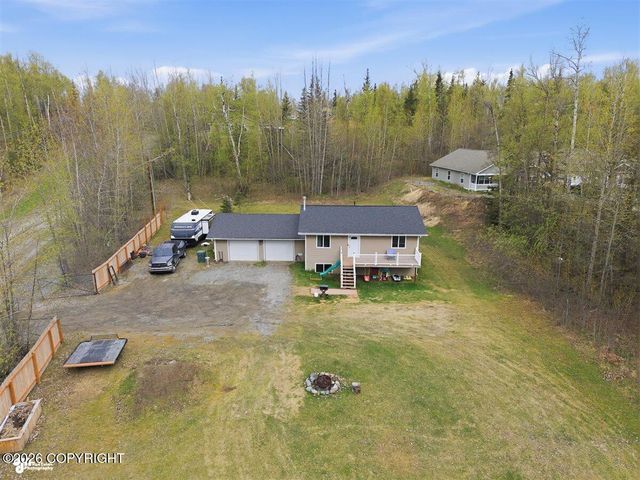 6945 S Hallie Drive, Wasilla, AK 99623