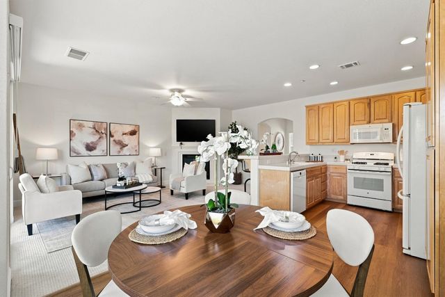1013 Jay Jay Place, Brentwood, CA 94513