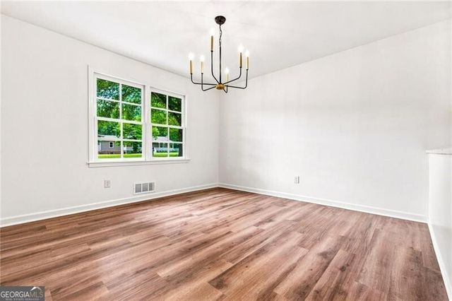 549 Rivercrest Drive, Woodstock, GA 30188