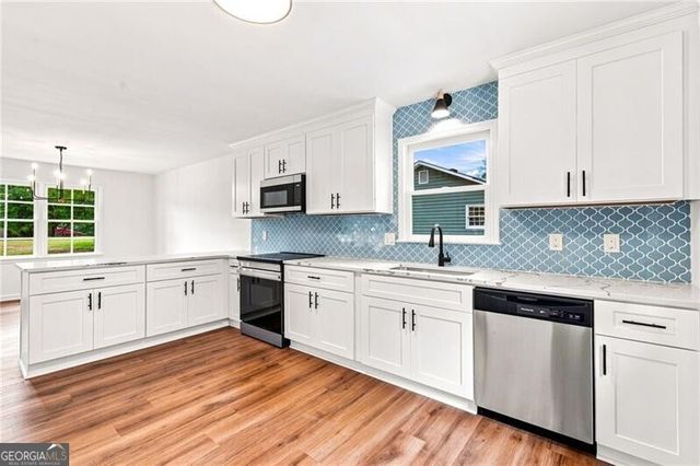 549 Rivercrest Drive, Woodstock, GA 30188