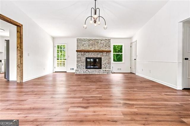 549 Rivercrest Drive, Woodstock, GA 30188