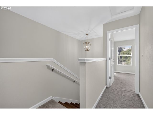 12010 Sw CHUKAR Ter, Beaverton, OR 97007
