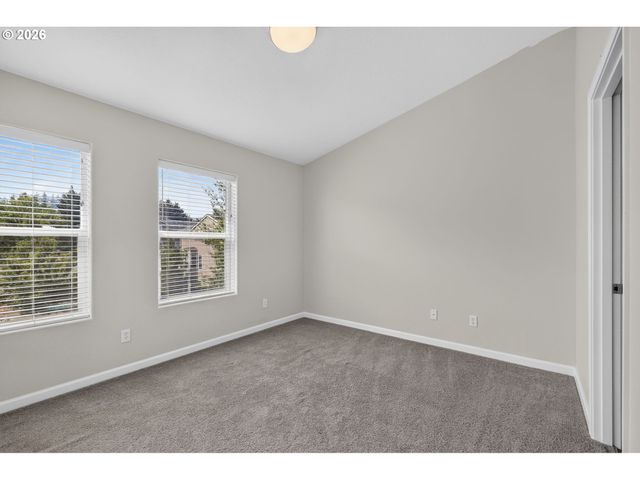 12010 Sw CHUKAR Ter, Beaverton, OR 97007