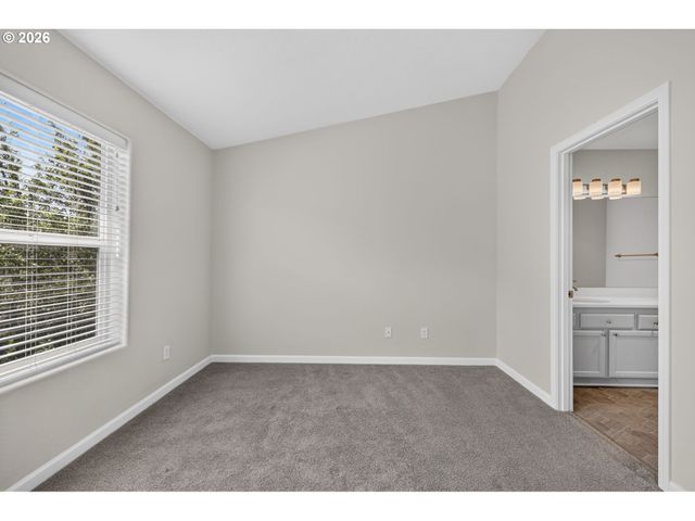 12010 Sw CHUKAR Ter, Beaverton, OR 97007