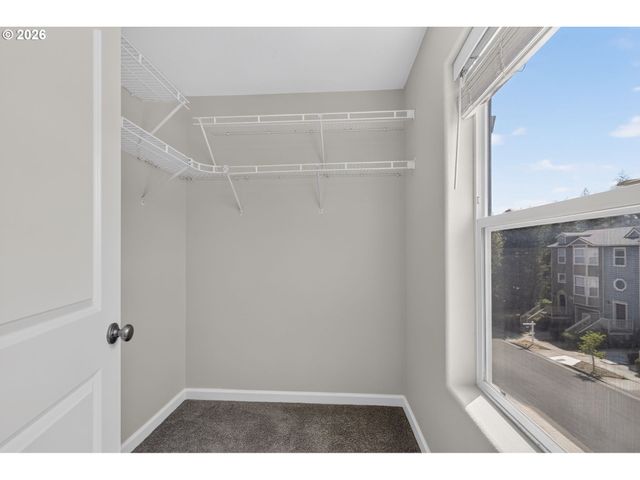 12010 Sw CHUKAR Ter, Beaverton, OR 97007