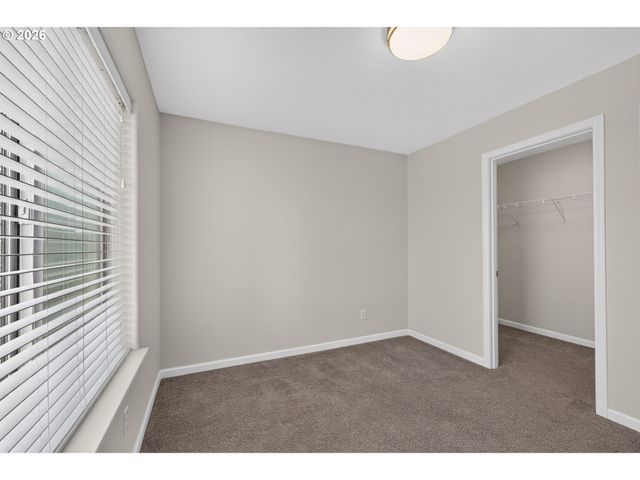 12010 Sw CHUKAR Ter, Beaverton, OR 97007