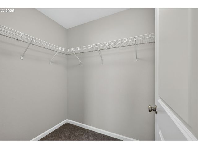 12010 Sw CHUKAR Ter, Beaverton, OR 97007