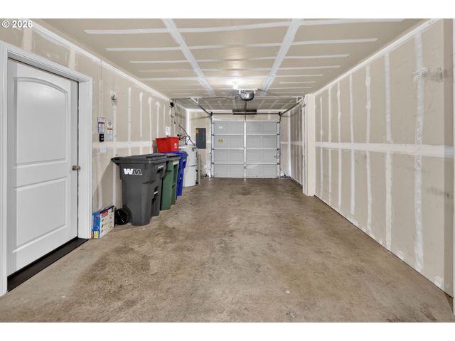 12010 Sw CHUKAR Ter, Beaverton, OR 97007