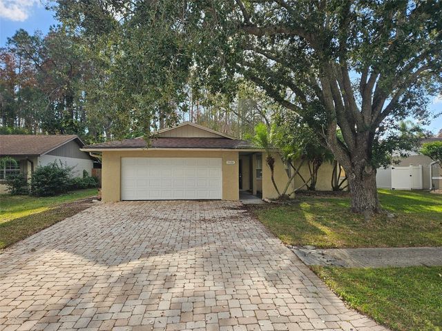 5488 CARROLLWOOD MEADOWS DRIVE, Tampa, FL 33625