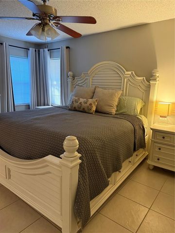 5488 CARROLLWOOD MEADOWS DRIVE, Tampa, FL 33625