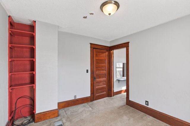 4137 Quincy Street NE, Columbia Heights, MN 55421