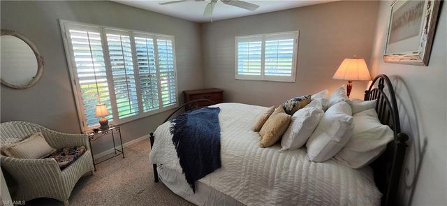 1417 Foxfire LN, Naples, FL 34104