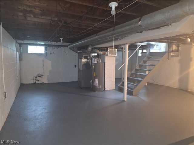 815 Russell Avenue, Akron, OH 44307
