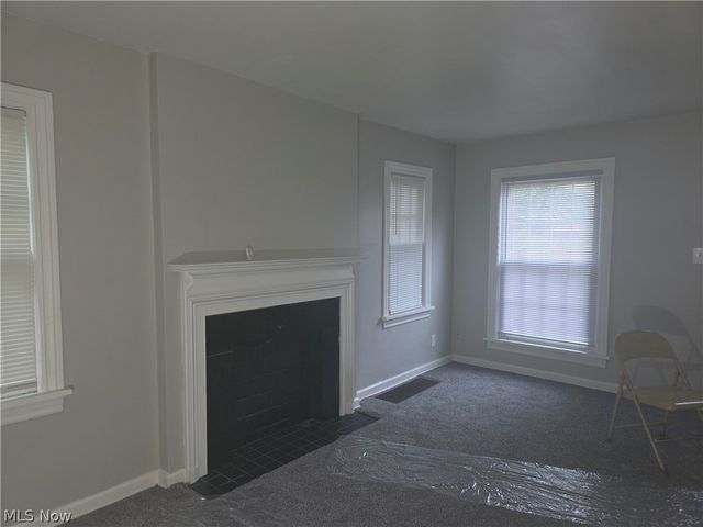 815 Russell Avenue, Akron, OH 44307