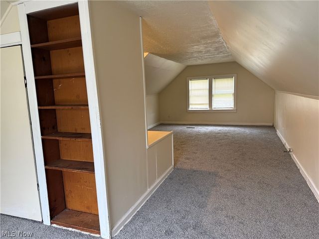 815 Russell Avenue, Akron, OH 44307