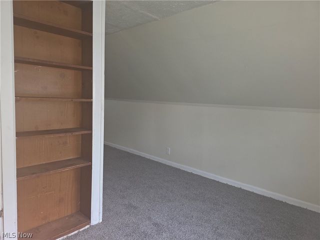 815 Russell Avenue, Akron, OH 44307