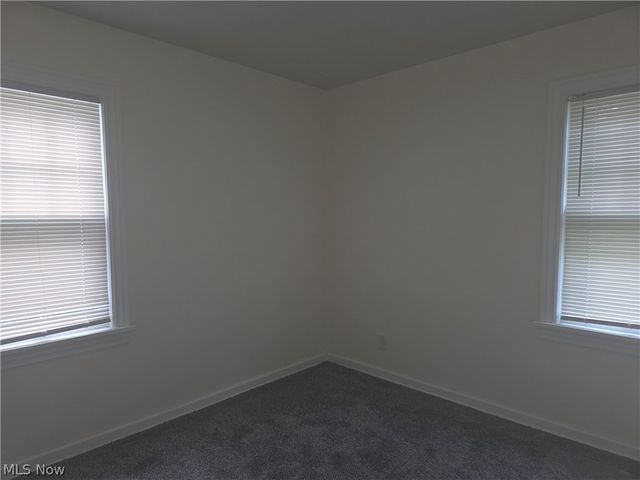 815 Russell Avenue, Akron, OH 44307