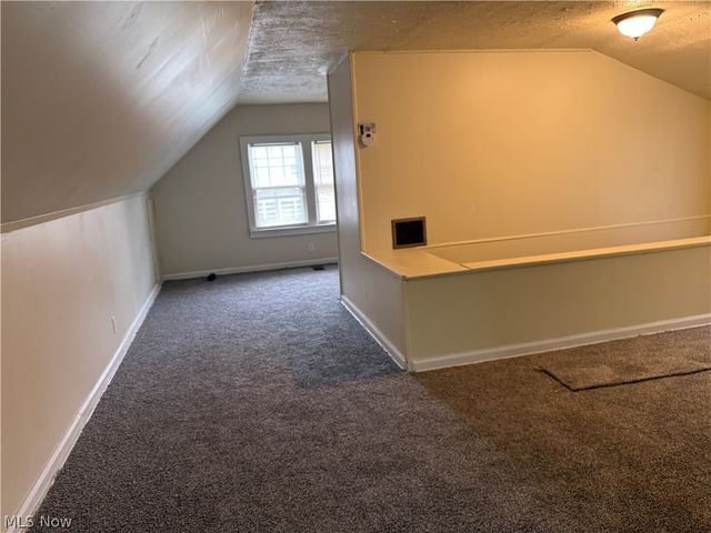 815 Russell Avenue, Akron, OH 44307