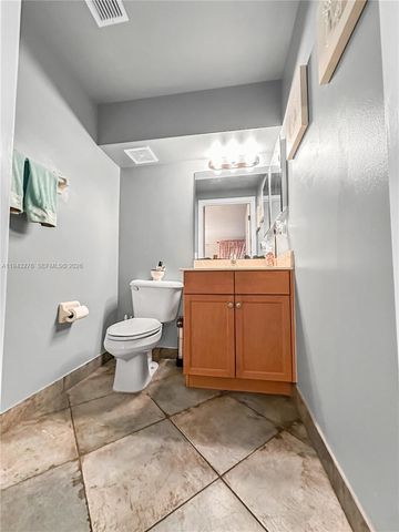 1462 Running Oak Ct, Royal Palm Beach, FL 33411