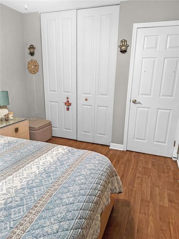 1462 Running Oak Ct, Royal Palm Beach, FL 33411