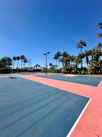 1462 Running Oak Ct, Royal Palm Beach, FL 33411