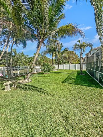 1462 Running Oak Ct, Royal Palm Beach, FL 33411