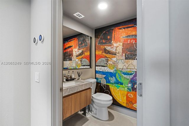 21050 Point Pl 1006, Aventura, FL 33180