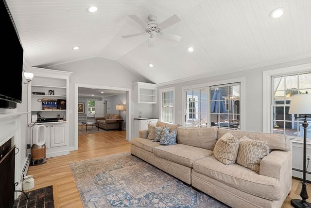 1375 Brush Hill Rd, Milton, MA 02186