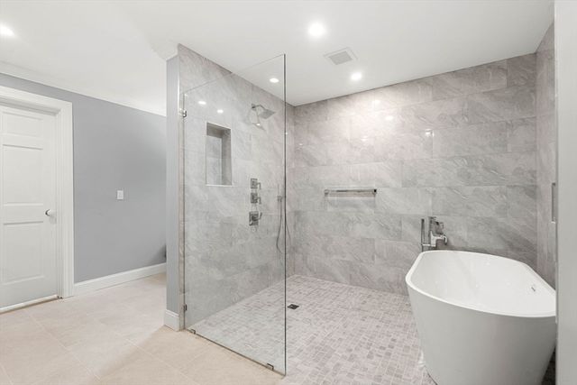 1375 Brush Hill Rd, Milton, MA 02186