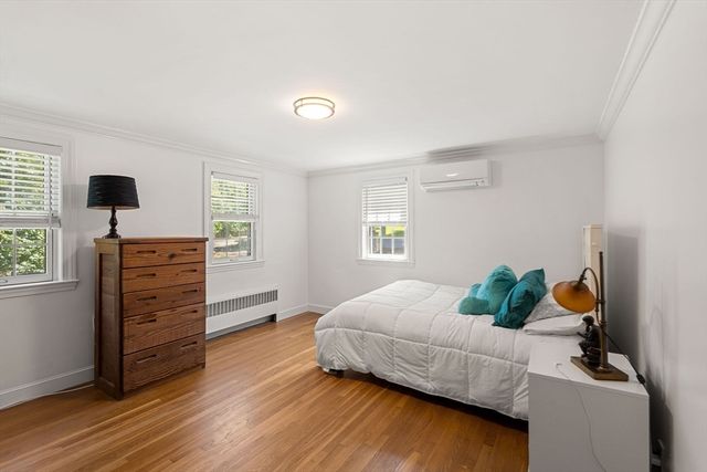 1375 Brush Hill Rd, Milton, MA 02186