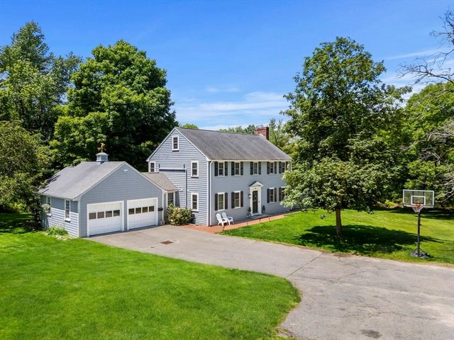 1375 Brush Hill Rd, Milton, MA 02186