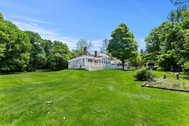 1375 Brush Hill Rd, Milton, MA 02186