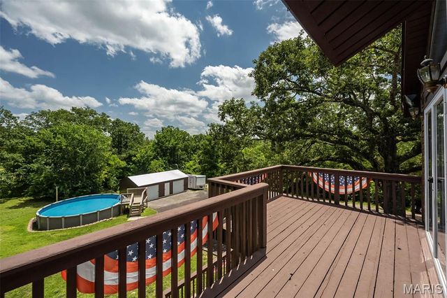 415 Lilac Lane, St Clair, MO 63077