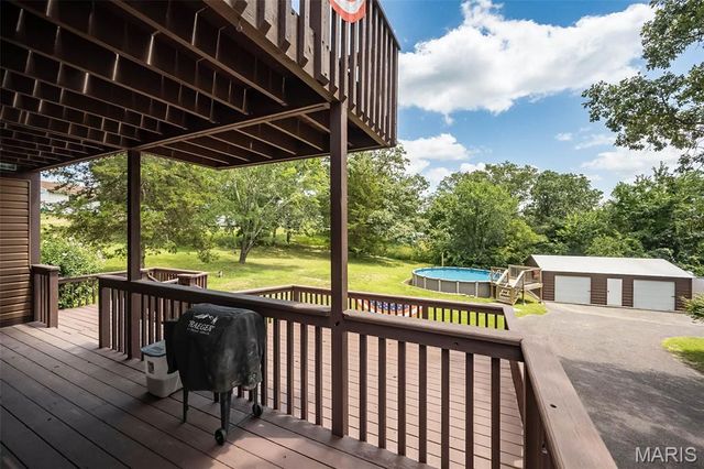 415 Lilac Lane, St Clair, MO 63077