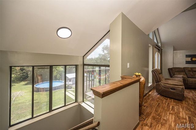 415 Lilac Lane, St Clair, MO 63077