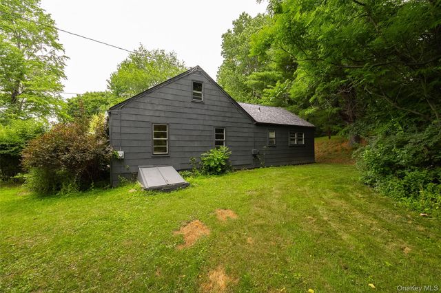 166 Vassar Road, Poughkeepsie, NY 12603