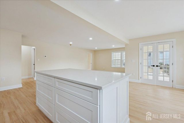 59 yorkshire Drive, Monroe, NJ 08831