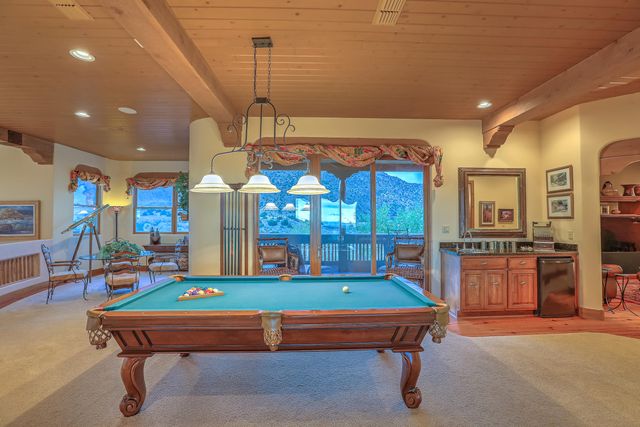 13732 CANADA DEL OSO Place NE, Albuquerque, NM 87111