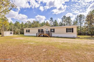 19050 Cemetery Road, Saucier, MS 39574