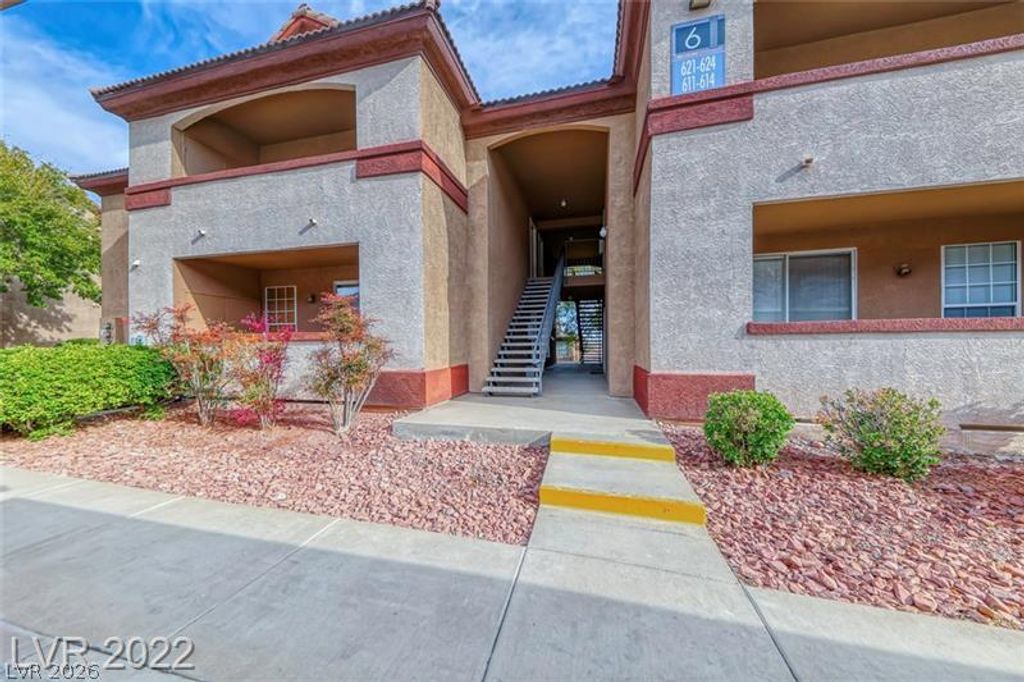 231 West Horizon Ridge Parkway 622, Henderson, NV 89012