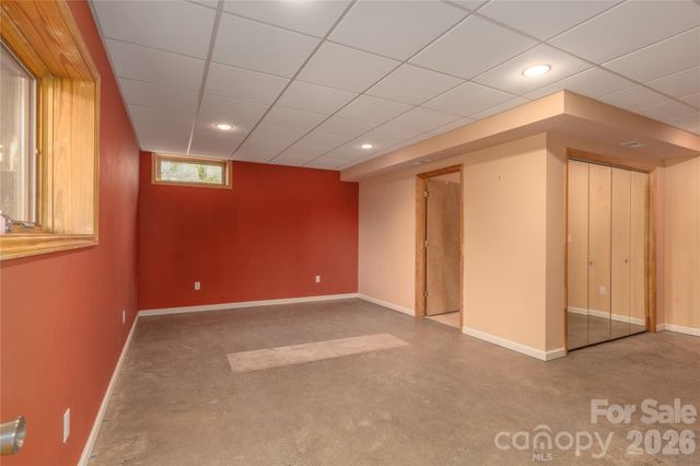 27 Magnolia Drive, Nebo, NC 28761