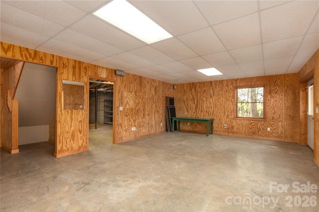 27 Magnolia Drive, Nebo, NC 28761