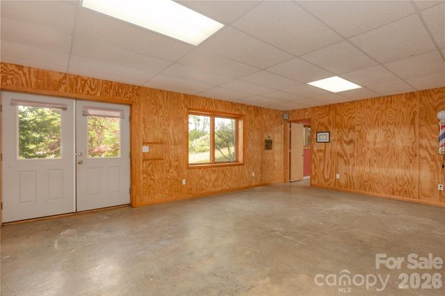 27 Magnolia Drive, Nebo, NC 28761